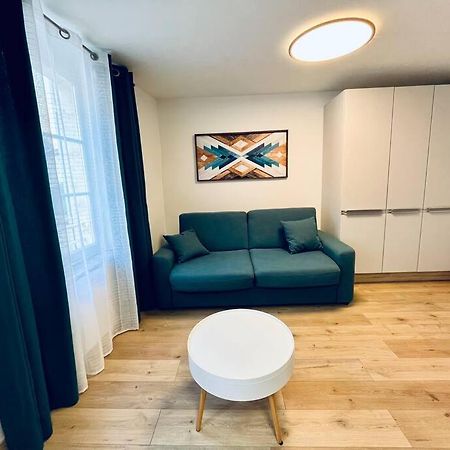 Stylish Studio In The Center Of Senlis Apartment Санлис Екстериор снимка
